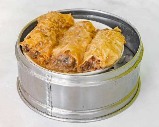 Order Beancurd Roll with Pork in Oyster Sauce (蚝皇鮮竹卷) food online from Dim Sum King store, El Monte on bringmethat.com