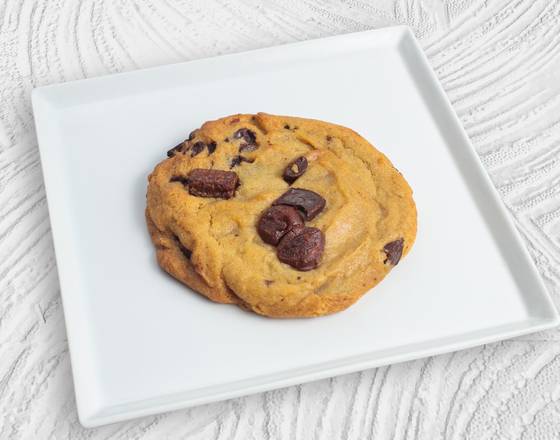 Order Super Chewy Choco Chip Cookies food online from Whats Your Beef store, San Diego on bringmethat.com