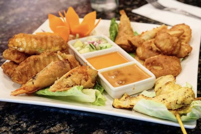 Order Baan Thai Combo food online from Baan Thai Restaurant store, Orinda on bringmethat.com