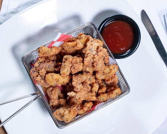 Order Salt and Pepper Calamari food online from Uncle Bucks Fish Bowl & Grill store, Memphis on bringmethat.com