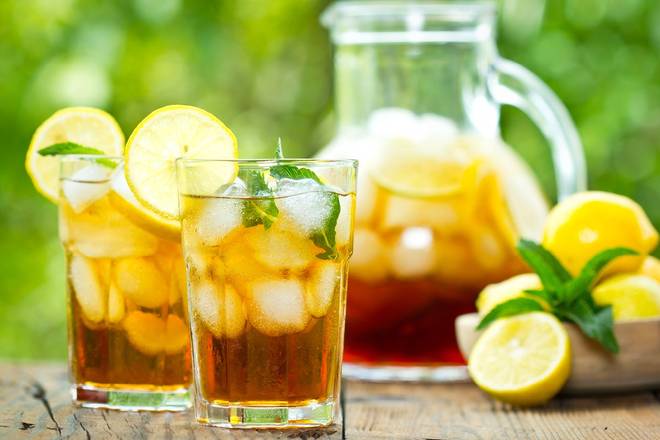 Order Half Gallon Unsweet Tea food online from Fazoli's store, Lexington-Fayette on bringmethat.com