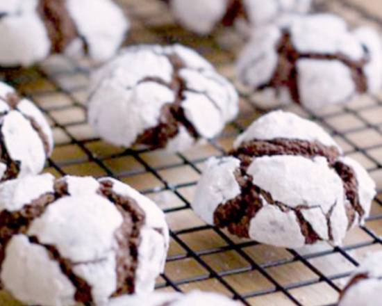 Order Chocolate Snowball Cookies food online from Soho Kosher Deli store, Aventura on bringmethat.com