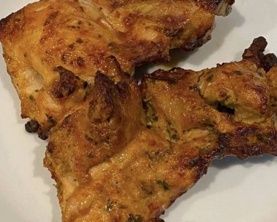 Order Chicken Thighs/Muslos de Pollo food online from El Churrascaso Grill - Wynwood store, Miami on bringmethat.com