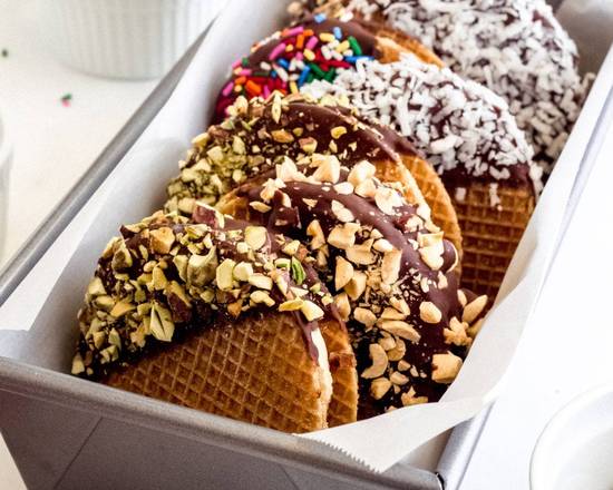 Order Caramel Stroopwafel Ice Cream Sandwich food online from Lb Cake Stop store, Baldwin Park on bringmethat.com