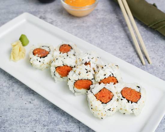 Order Spicy Tuna Roll food online from Sushi Maki store, Miami on bringmethat.com