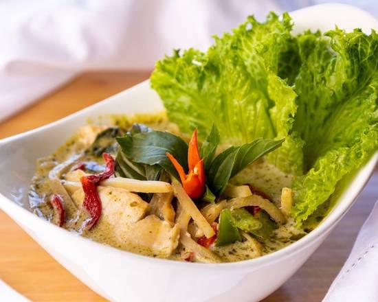 Order Green Curry (Kaeng Kaew) food online from Sweet basil thai cuisine store, Foster City on bringmethat.com