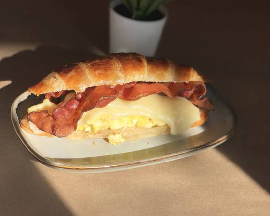 Order BACON EGG and CHEESE Croissant food online from Panizza store, Miami Beach on bringmethat.com