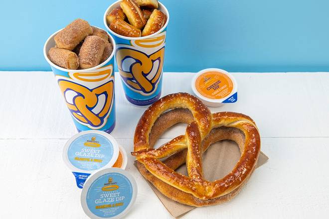 Order The Classics Snack Pack food online from Auntie Anne's store, Baltimore on bringmethat.com