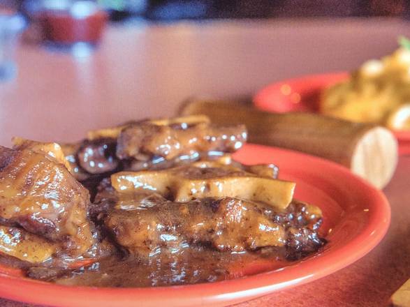 Order Mama's Oxtail food online from Mama's Soul Food Restaurant store, Tampa on bringmethat.com