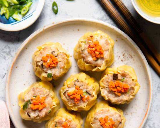 Order  Shumai ( Chinese dumpling) food online from Bangkok Fusion Café store, Saint Petersburg on bringmethat.com