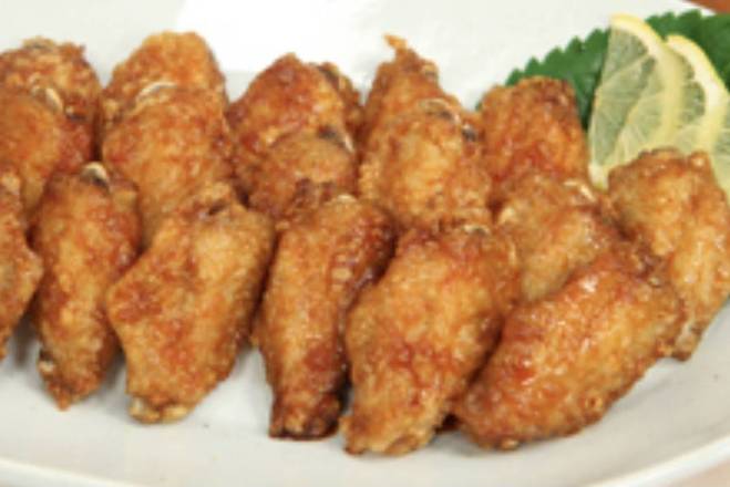 Order Chicken Wings (12pc) food online from Izakaya Sushi & Bar store, Renton on bringmethat.com