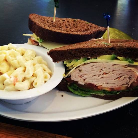 Order Turkey Breast Sandwich food online from Bagel Nosh Deli store, Santa Monica on bringmethat.com