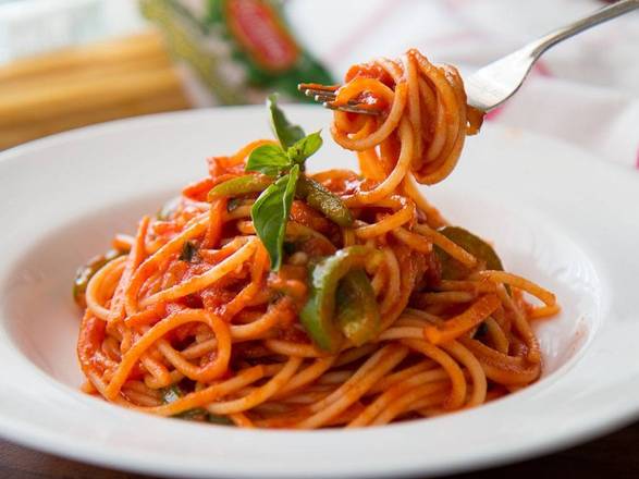 Order Spaghetti Sauce Loaded food online from Mr. Pizza store, Melbourne on bringmethat.com