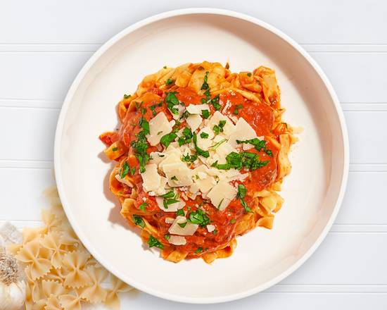 Order Vodka-Sauced Italian (Fettuccine) food online from The Sauced Italian store, Miami on bringmethat.com