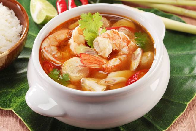 Order Tom Yum  Soup ⭐️ food online from Red basil thai kitchen store, Long Island City on bringmethat.com