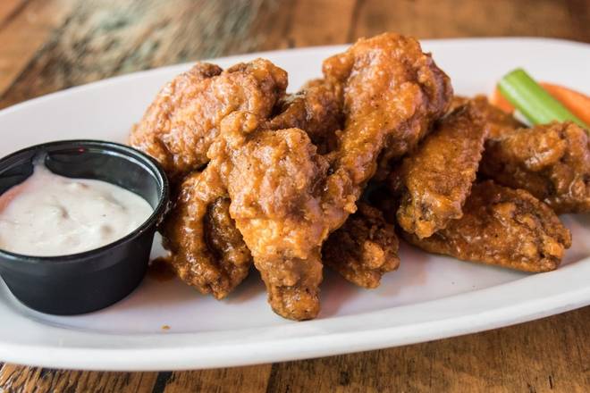 Order Fresh Wings (12) food online from Carolina Ale House store, Jacksonville on bringmethat.com