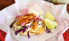 Pacos Tacos