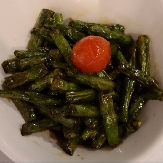 Order Green Beans food online from Sushi Katsu-Ya store, Seattle on bringmethat.com