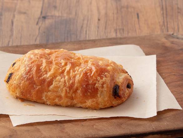 Order Chocolate Croissant food online from La Madeleine Country French Cafe store, Harahan on bringmethat.com