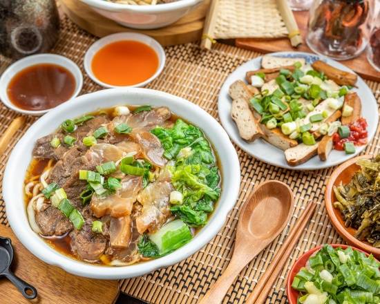 家一牛肉麵(正義北路店)