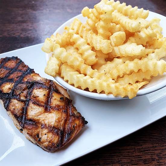 Order Kids' Grilled Salmon food online from Granite City store, Kansas City on bringmethat.com