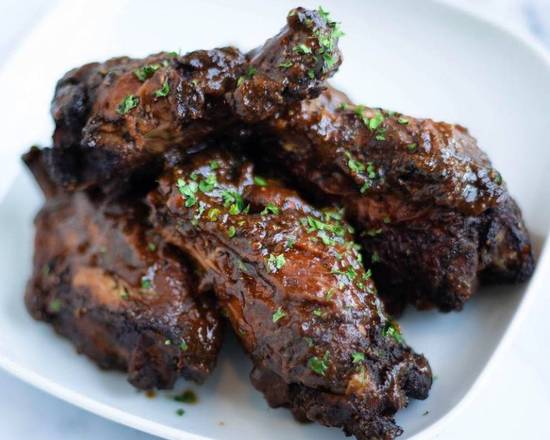 Order Jerk Chicken Wings food online from Jamaican Kitchen store, Los Angeles on bringmethat.com