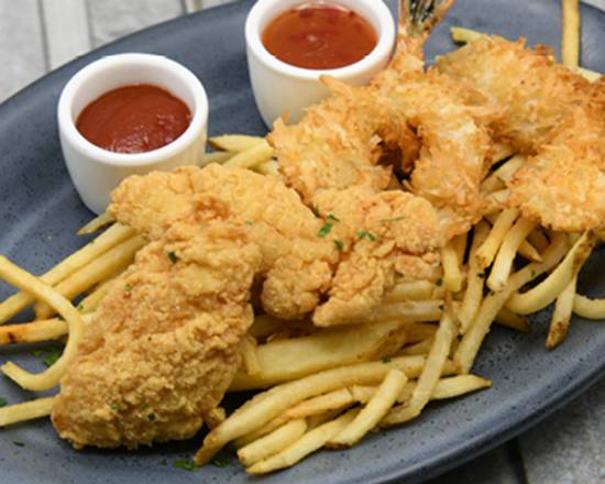 Order Kid's Shrimpkens food online from Chart House store, Daytona Beach on bringmethat.com