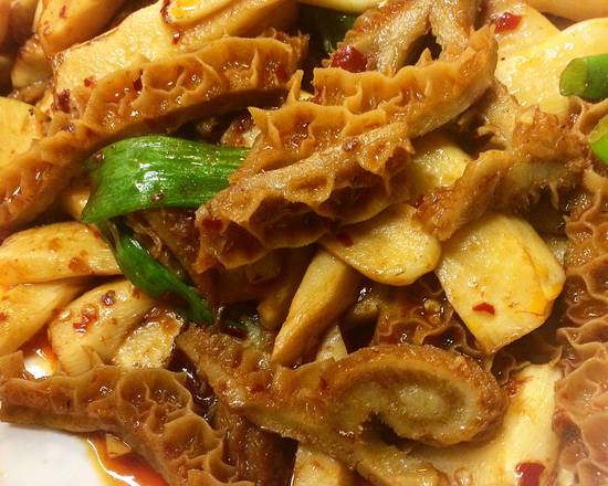 Order 43. Szechuan Sauteed Ox Tripe food online from Mulan Asian Bistro store, Memphis on bringmethat.com