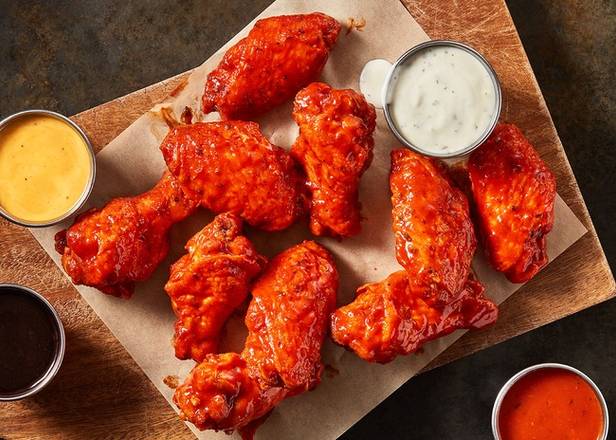 Order Traditional Wings - 10 food online from Zaxby store, Bowling Green on bringmethat.com