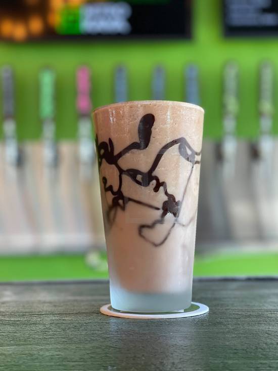 Order Strawberry Kiss (20 oz) food online from N7 Nitro Kava Bar Lakeland store, Lakeland on bringmethat.com