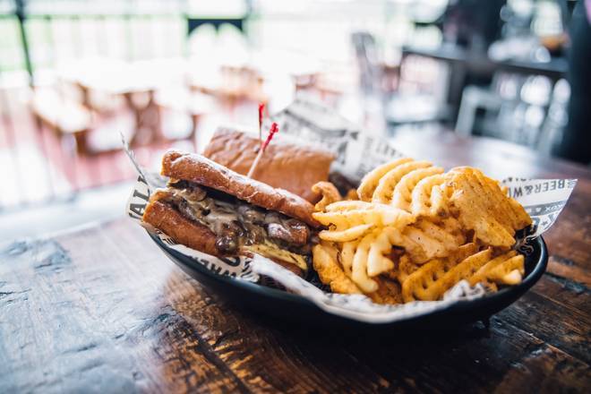 Order Ribeye Poboy-Full food online from Walk-On Sports Bistreaux store, Tallahassee on bringmethat.com