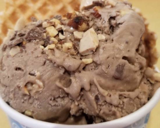 Order Mass Mocha Madness food online from Sub Zero Ice Cream & Yogurt store, Sarasota on bringmethat.com