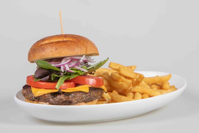 Order Classic Burger food online from Bocas Grill store, Miami on bringmethat.com