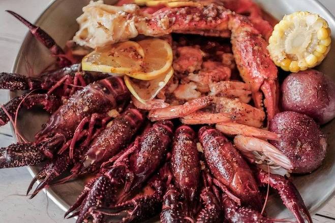 Order The Reels Catch food online from Hook & Reel Cajun Seafood store, Killeen on bringmethat.com