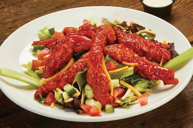 Order ZINGERS® SALAD food online from Miller Ale House Alafaya store, Orlando on bringmethat.com