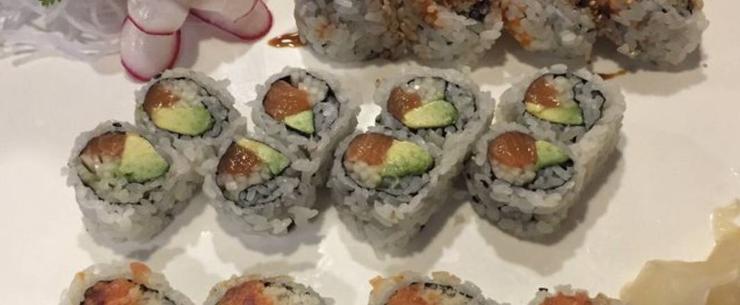 Order Alaska Roll food online from Sushi Bear Sushi & Grill store, Jacksonville on bringmethat.com