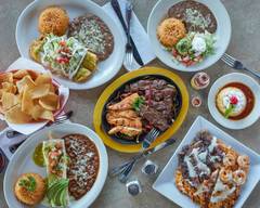 Salud Mexican Bistro & Tequileria