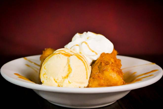 Order Fried Cheesecake food online from Aspen Creek Grill store, Noblesville on bringmethat.com