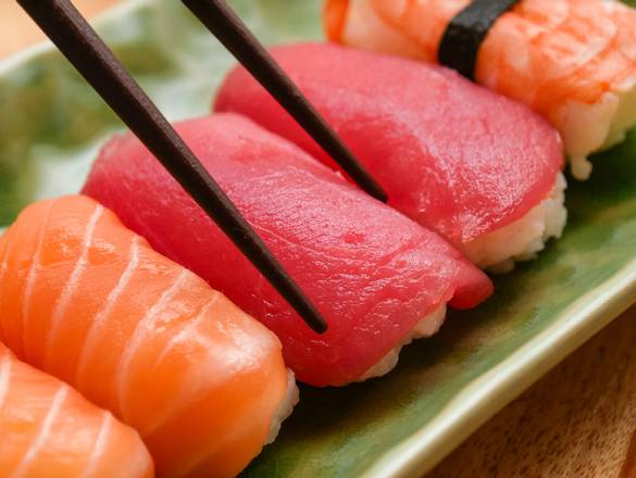 Order Sushi Deluxe food online from Shogun Japanese Restaurant store, Palm Harbor on bringmethat.com