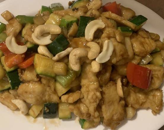 Order Cashew Chicken food online from Uncle Wing's Restaurant store, San Rafael on bringmethat.com