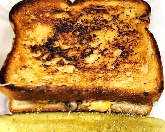 Order Grilled Chicken Melt food online from Smooth Living Llc store, Memphis on bringmethat.com