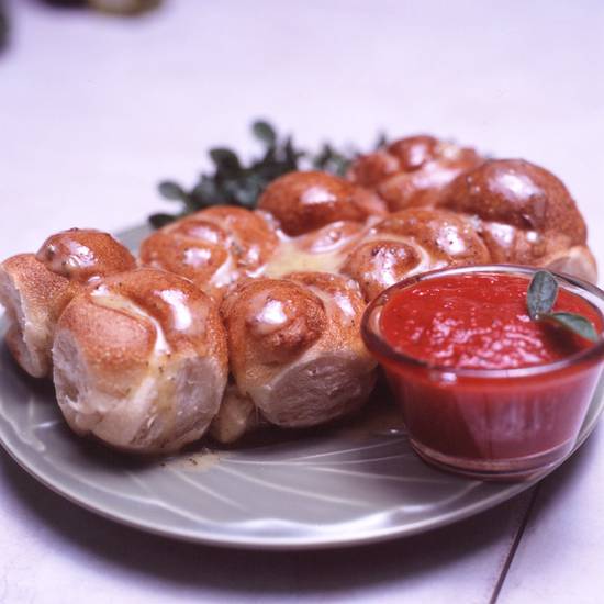 Order Garlic Rolls food online from Five Star Pizza - College Rd. store, Ocala on bringmethat.com