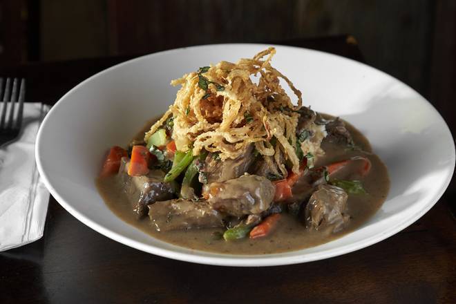 Order Steakhouse Pot Roast food online from Moretti's Ristorante & Pizzeria store, Chicago on bringmethat.com