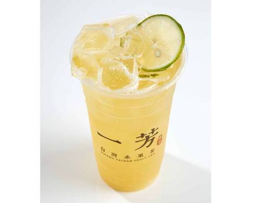 Order Honey Lemon Green Tea / 蜜九如檸檬綠 food online from Yifang Taiwan Fruit Tea store, SF on bringmethat.com