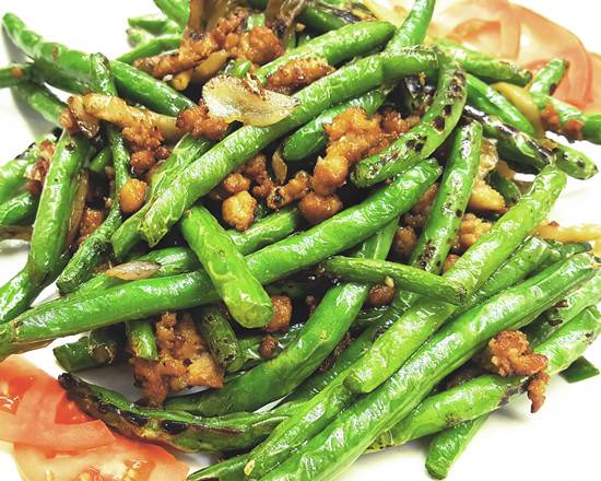 Order Sauteed String Bean with Minced Pork 干煸四季豆 food online from Jin Ding Restaurant store, Bryn Mawr on bringmethat.com