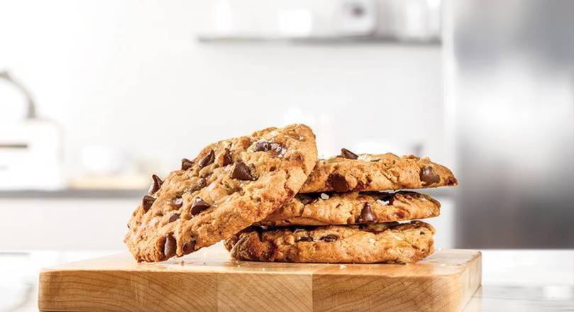 Order Salted Caramel & Chocolate Cookie food online from Market Fresh store, Panama City on bringmethat.com