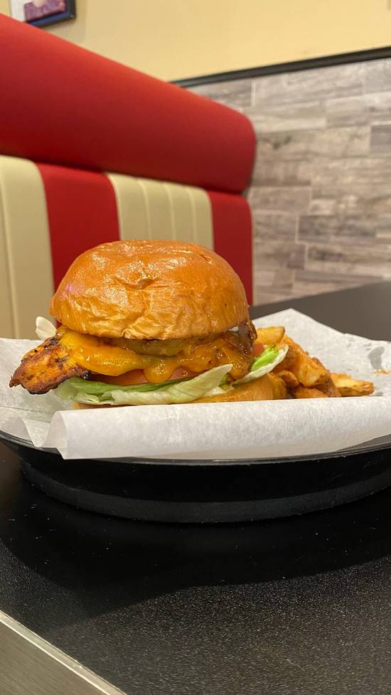 Order Aloha Chicken Sandwich food online from Habeeb Grill By Pita Grill And Creperie store, Franklin on bringmethat.com