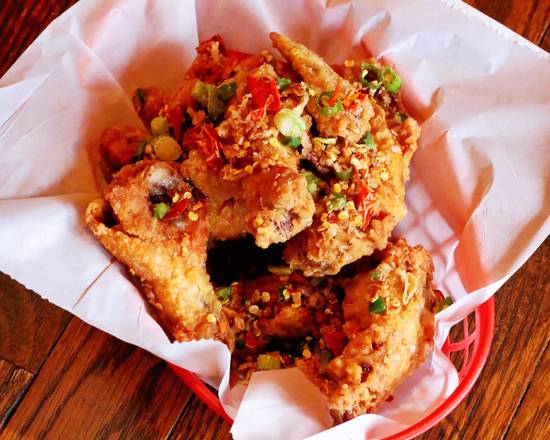 Order Garlic Jalapeno Wings food online from Gan Bei store, Seattle on bringmethat.com