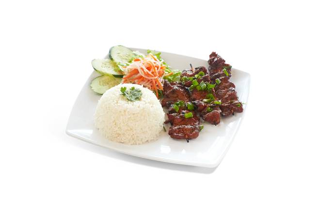 Order Steamed Rice with Grilled Beef (Com Bo Nướng) food online from Pho Hai Duong store, Annandale on bringmethat.com