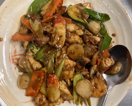 Order Happy Family food online from Beijing Wok store, Austin on bringmethat.com